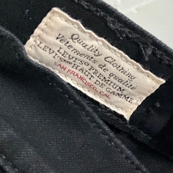 NWT Levi’s Denim Jeans Black Sculpt 721 High rise Skinny Goth Grunge Comfy 24W - Picture 10 of 15